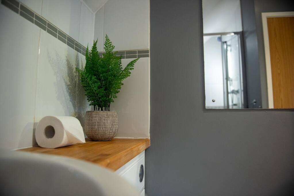 The Nest - Cosy And Quiet 1 Bed Central Buckingham Exterior foto